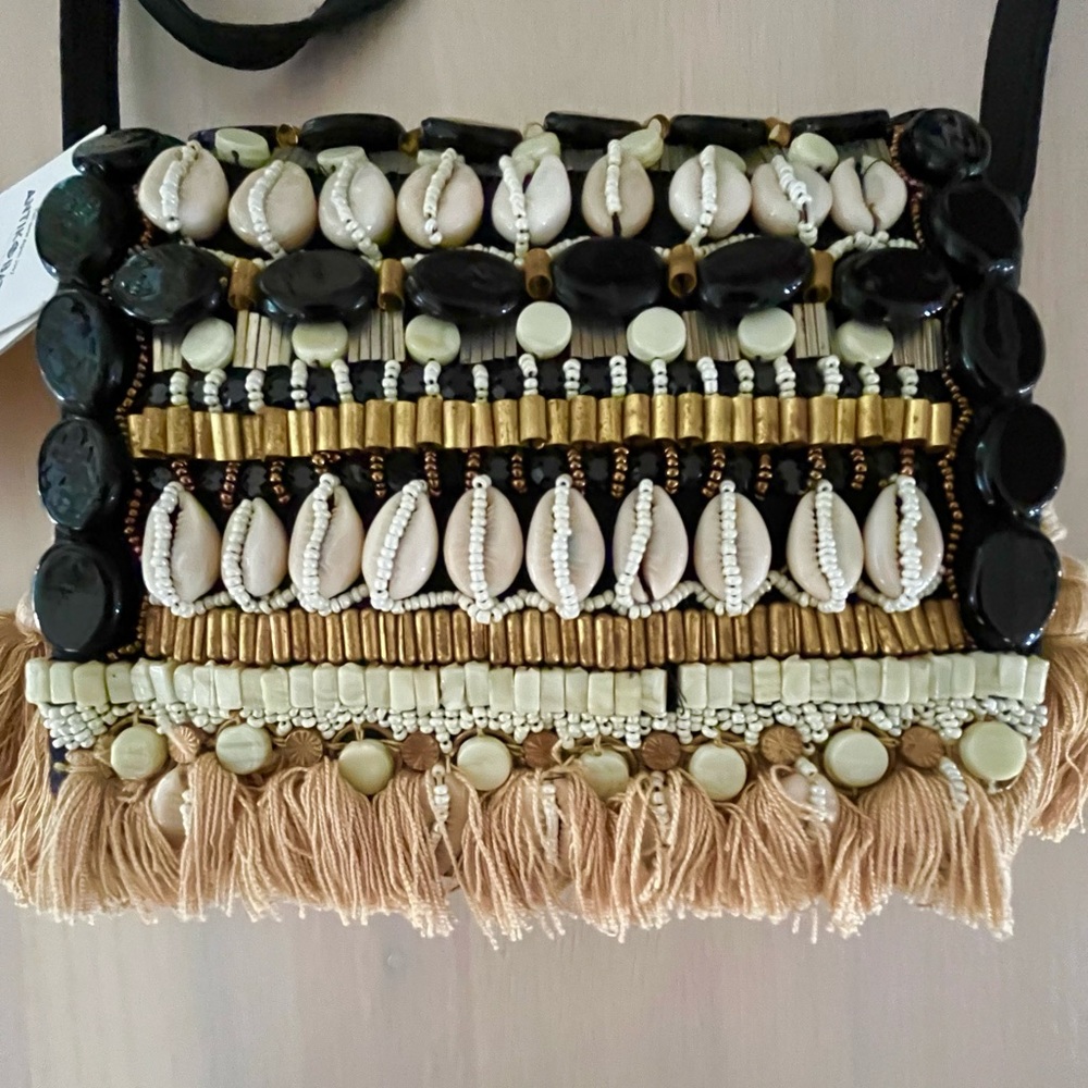 NEW Antik Batik Paris Hay leather seashell/bead embellished shoulder bag/clutch - Picture 6 of 13